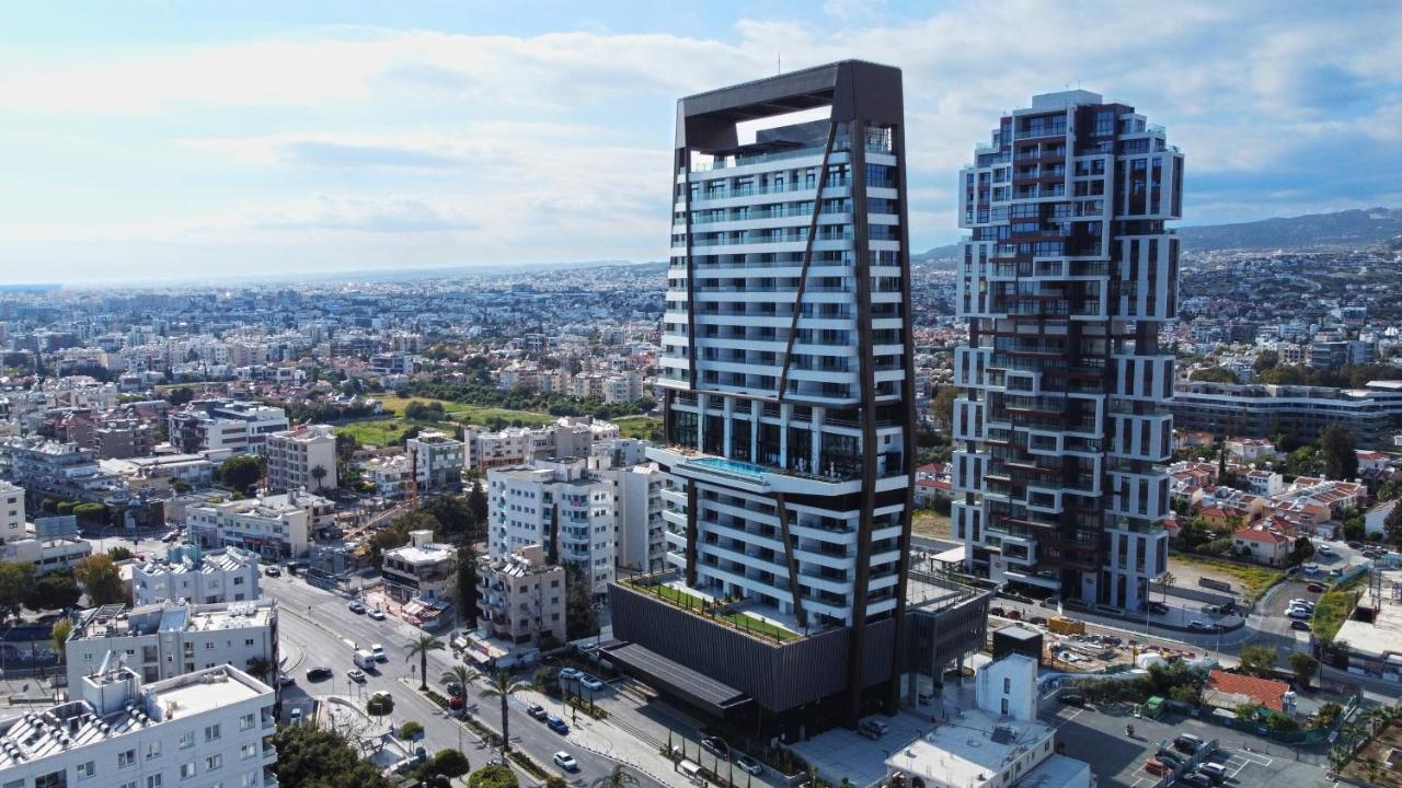 Luxury Private Apartments - Лимасол Екстериор снимка