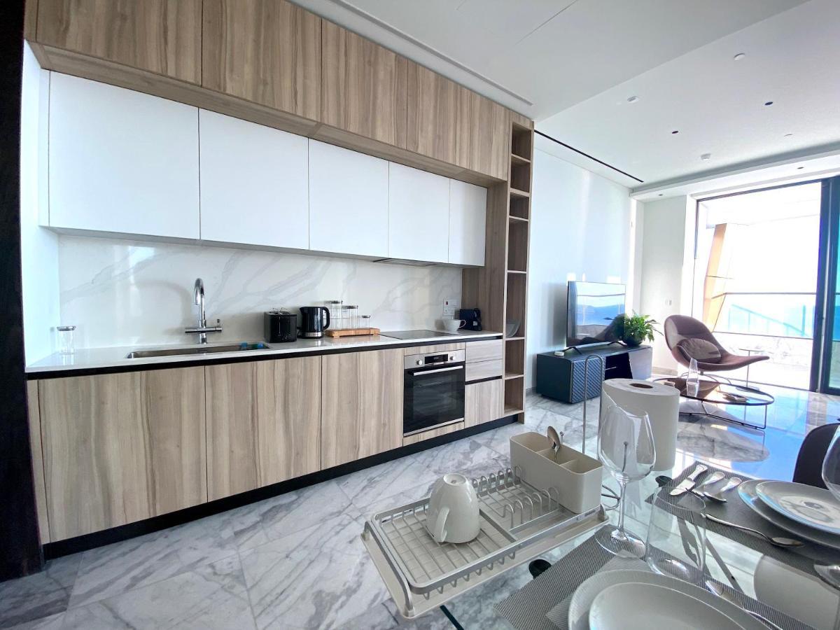 Luxury Private Apartments - Лимасол Екстериор снимка