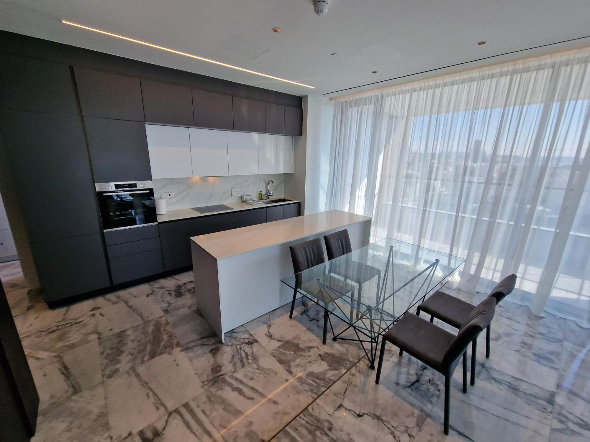 Luxury Private Apartments - Лимасол Екстериор снимка